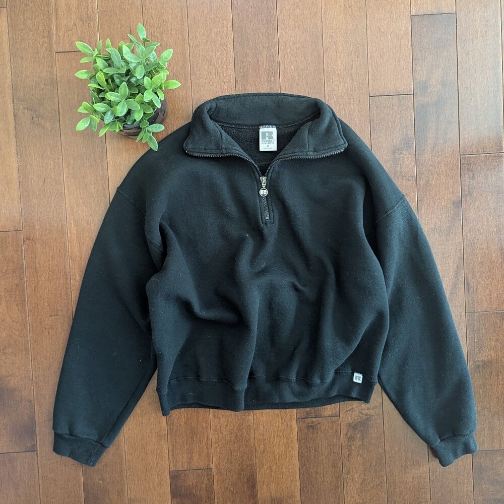 RUSSELL ATHLETIC VINTAGE BLACK QUARTER ZIP SWEATSHIRT